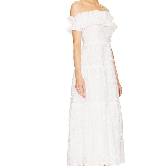 ASTR the Label Piccola Dress in White - Picture 4 of 10